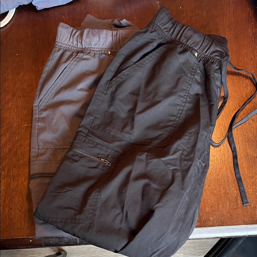 Scrubstar Women's Black and Gray Cargo Pants